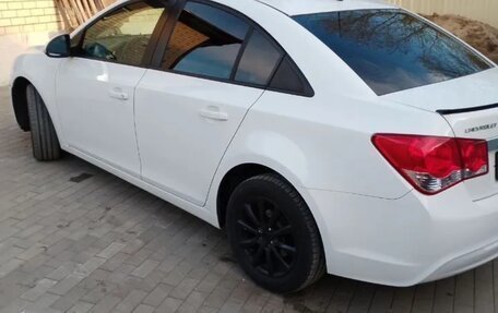 Chevrolet Cruze II, 2014 год, 924 000 рублей, 3 фотография