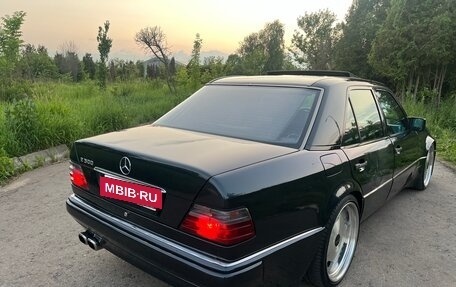Mercedes-Benz E-Класс, 1994 год, 5 500 000 рублей, 10 фотография