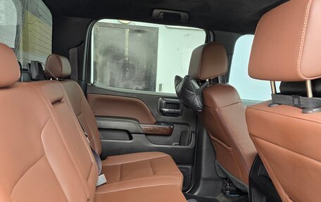GMC Sierra, 2017 год, 4 300 000 рублей, 10 фотография