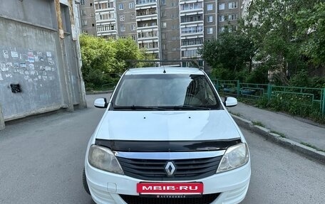 Renault Logan I, 2014 год, 439 000 рублей, 2 фотография