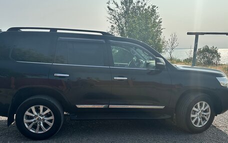 Toyota Land Cruiser 200, 2016 год, 4 200 000 рублей, 5 фотография