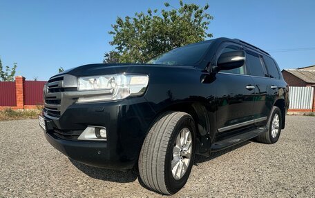 Toyota Land Cruiser 200, 2016 год, 4 200 000 рублей, 21 фотография