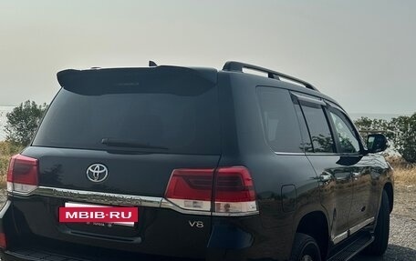 Toyota Land Cruiser 200, 2016 год, 4 200 000 рублей, 16 фотография
