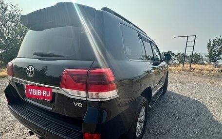 Toyota Land Cruiser 200, 2016 год, 4 200 000 рублей, 17 фотография