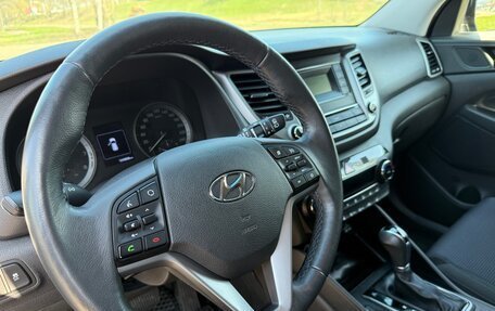 Hyundai Tucson III, 2018 год, 1 860 000 рублей, 10 фотография