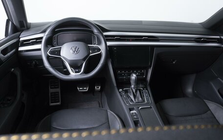 Volkswagen Passat CC, 2024 год, 4 699 000 рублей, 9 фотография