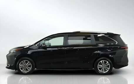 Toyota Sienna, 2025 год, 8 530 000 рублей, 2 фотография