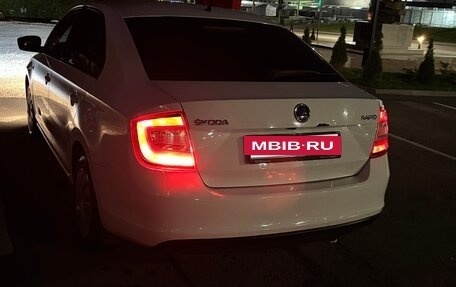 Skoda Rapid I, 2014 год, 930 000 рублей, 6 фотография