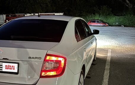 Skoda Rapid I, 2014 год, 930 000 рублей, 9 фотография