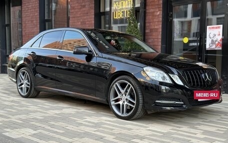Mercedes-Benz E-Класс, 2011 год, 1 650 000 рублей, 8 фотография