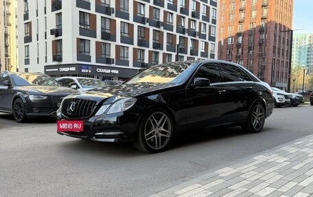 Mercedes-Benz E-Класс, 2011 год, 1 650 000 рублей, 26 фотография
