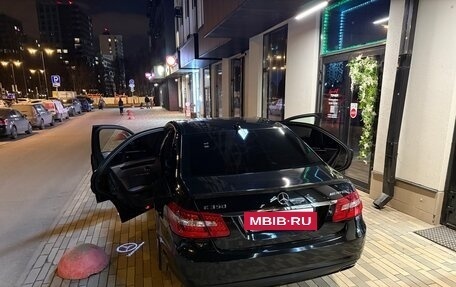 Mercedes-Benz E-Класс, 2011 год, 1 650 000 рублей, 34 фотография