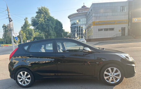 Hyundai Solaris II рестайлинг, 2011 год, 770 000 рублей, 4 фотография
