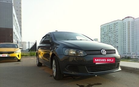 Volkswagen Polo VI (EU Market), 2011 год, 600 000 рублей, 2 фотография
