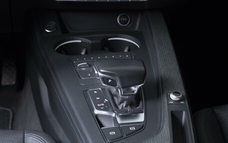 Audi A4, 2017 год, 1 960 000 рублей, 12 фотография