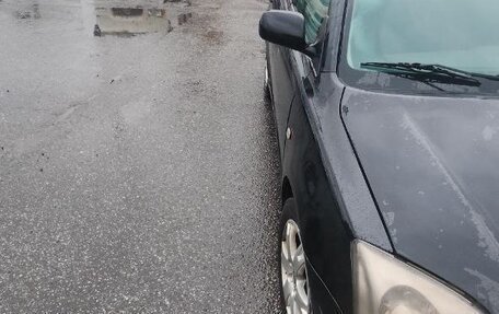 Toyota Avensis III рестайлинг, 2004 год, 550 000 рублей, 8 фотография