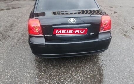 Toyota Avensis III рестайлинг, 2004 год, 550 000 рублей, 3 фотография
