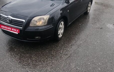 Toyota Avensis III рестайлинг, 2004 год, 550 000 рублей, 2 фотография