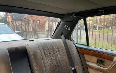 BMW 7 серия, 1984 год, 299 999 рублей, 6 фотография