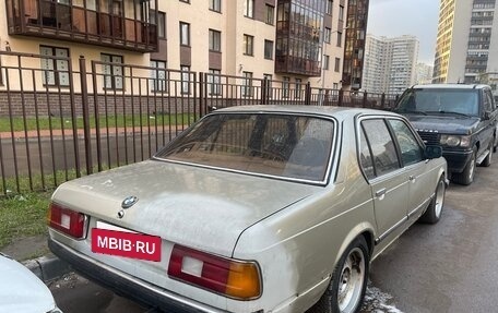 BMW 7 серия, 1984 год, 299 999 рублей, 3 фотография