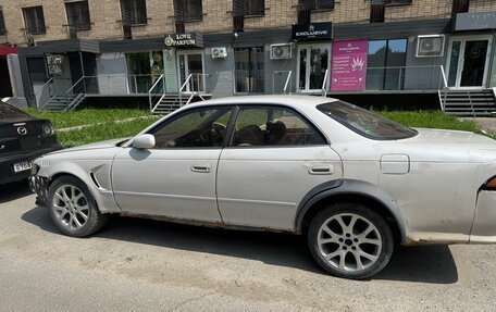 Toyota Mark II VIII (X100), 1995 год, 250 000 рублей, 2 фотография