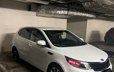 KIA Rio III рестайлинг, 2017 год, 1 350 000 рублей, 2 фотография