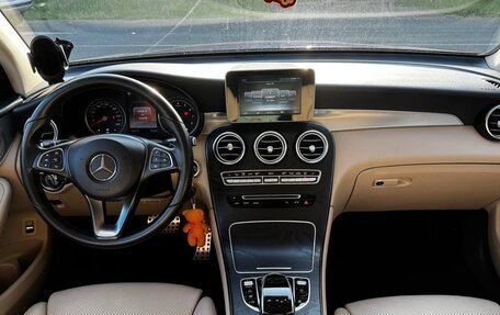 Mercedes-Benz GLC, 2016 год, 3 100 000 рублей, 23 фотография