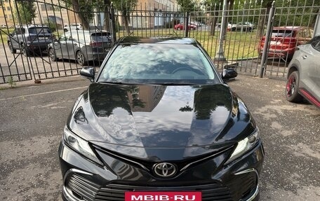 Toyota Camry, 2023 год, 4 600 000 рублей, 5 фотография