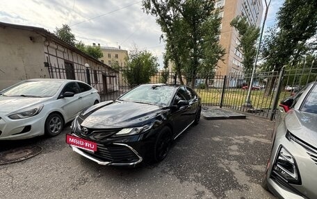 Toyota Camry, 2023 год, 4 600 000 рублей, 10 фотография