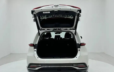 Toyota Venza, 2022 год, 3 550 000 рублей, 5 фотография