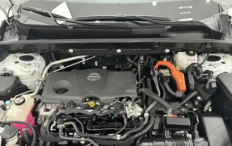 Toyota Venza, 2022 год, 3 550 000 рублей, 9 фотография
