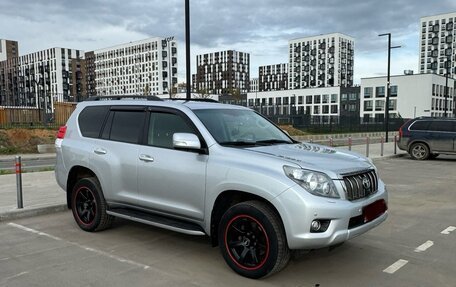 Toyota Land Cruiser Prado 150 рестайлинг 2, 2012 год, 3 875 000 рублей, 11 фотография
