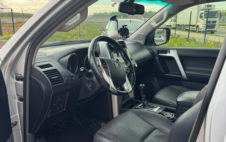 Toyota Land Cruiser Prado 150 рестайлинг 2, 2012 год, 3 875 000 рублей, 16 фотография