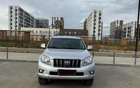 Toyota Land Cruiser Prado 150 рестайлинг 2, 2012 год, 3 875 000 рублей, 7 фотография