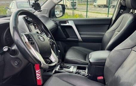 Toyota Land Cruiser Prado 150 рестайлинг 2, 2012 год, 3 875 000 рублей, 18 фотография