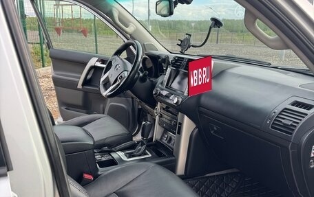 Toyota Land Cruiser Prado 150 рестайлинг 2, 2012 год, 3 875 000 рублей, 19 фотография