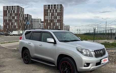 Toyota Land Cruiser Prado 150 рестайлинг 2, 2012 год, 3 875 000 рублей, 26 фотография