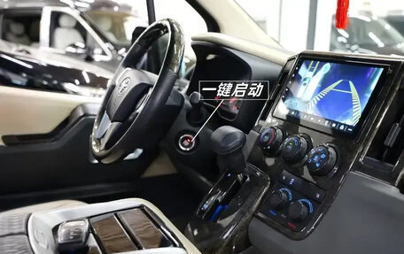 Toyota HiAce H300, 2022 год, 9 100 000 рублей, 17 фотография