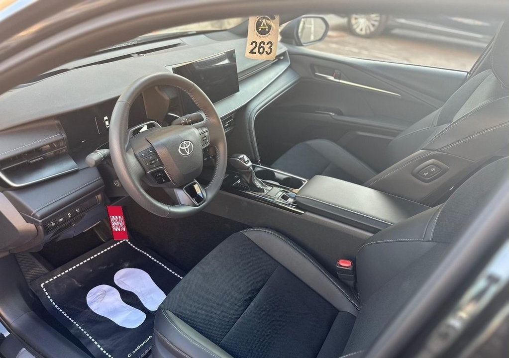 Toyota Camry, 2024 год, 3 400 000 рублей, 6 фотография