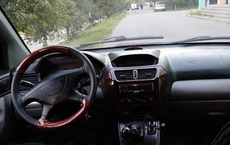 Mitsubishi Space Wagon III, 2004 год, 550 000 рублей, 6 фотография
