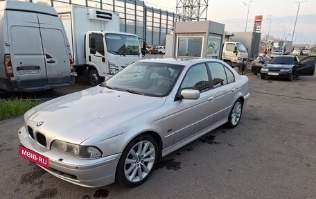 BMW 5 серия, 2001 год, 630 000 рублей, 8 фотография