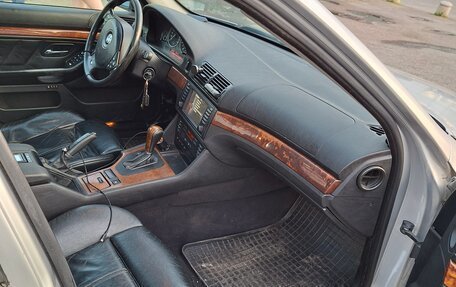 BMW 5 серия, 2001 год, 630 000 рублей, 15 фотография