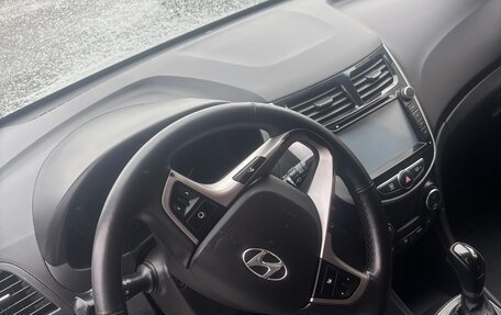 Hyundai Solaris II рестайлинг, 2014 год, 960 000 рублей, 5 фотография