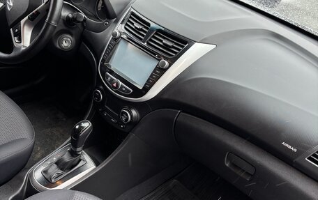 Hyundai Solaris II рестайлинг, 2014 год, 960 000 рублей, 3 фотография
