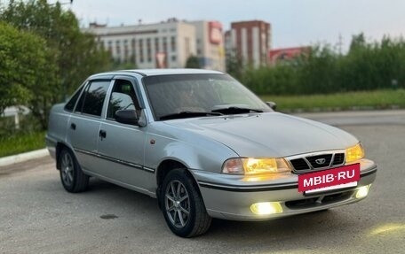 Daewoo Nexia I рестайлинг, 2003 год, 265 000 рублей, 2 фотография