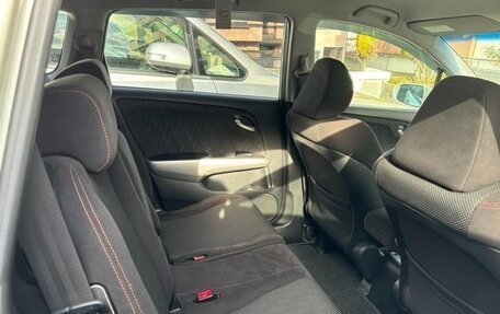 Honda Stream II, 2014 год, 962 000 рублей, 16 фотография
