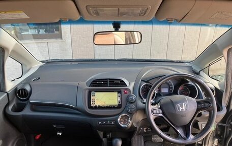 Honda Fit Shuttle I рестайлинг, 2013 год, 850 000 рублей, 10 фотография