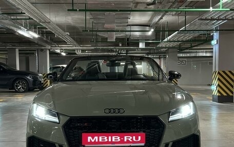 Audi TT RS, 2019 год, 7 000 000 рублей, 13 фотография