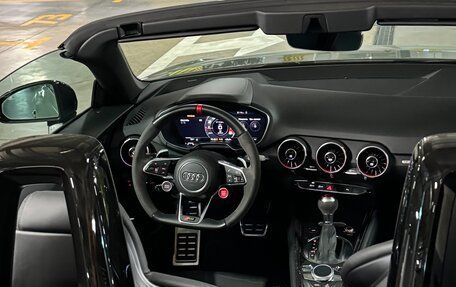 Audi TT RS, 2019 год, 7 000 000 рублей, 21 фотография