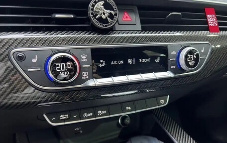 Audi RS 4, 2021 год, 6 590 099 рублей, 16 фотография